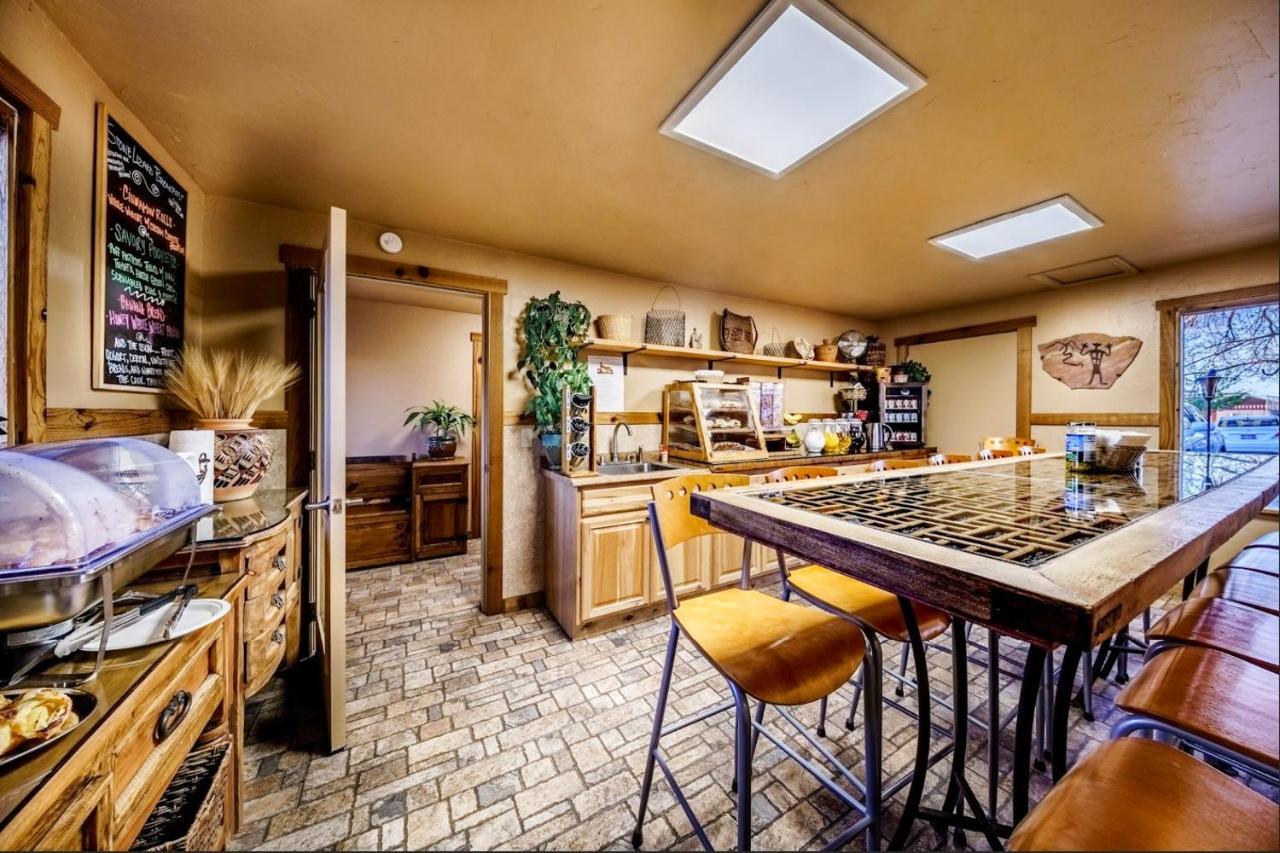 Stone Lizard Lodge Blanding Exterior foto